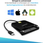 Zwarte Clerby eID kaartlezer met USB-C kabel. Ondersteunt Windows, Apple, Linux en Android besturingssystemen.
