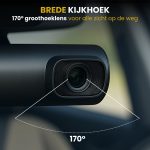 Close-up van de lens van een zwarte dashcam die een kijkhoek van 170 graden toont.