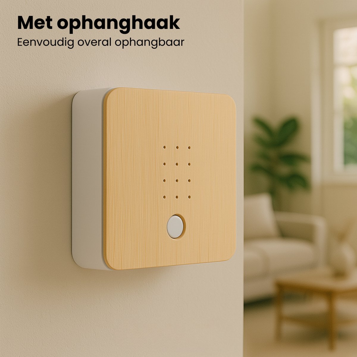Witte en houten vierkante unit met ophanghaak, gemonteerd op een muur. Tekst: Met ophanghaak. Eenvoudig overal ophangbaar.