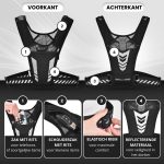 Voor- en achterkant van een zwart loopvest met reflecterende accenten. Close-ups tonen een telefoonvak, een sleutelvak en een elastische riem.