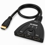 Zwarte Clerby 3-in-1 HDMI splitter met 4K 60Hz, 3 HDMI ingangen (IN1, IN2, IN3) en 1 uitgang. Een selectieknop en LED indicatoren.